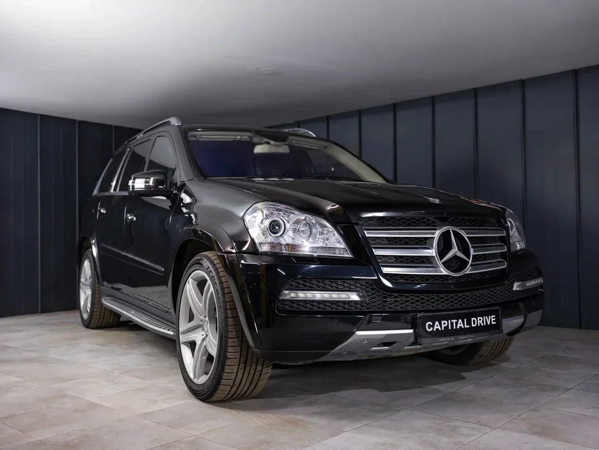 Mercedes-Benz GL500